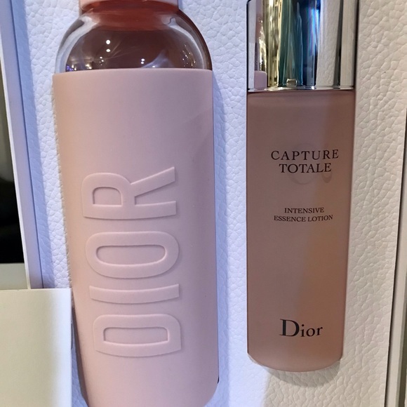 Dior Revitalizing Ritual - Picture 8 of 9